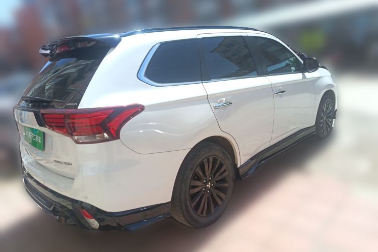 Used Mitsubishi Outlander 2021 2.4L 4x4 DynaDrive Edition 5 Seats
