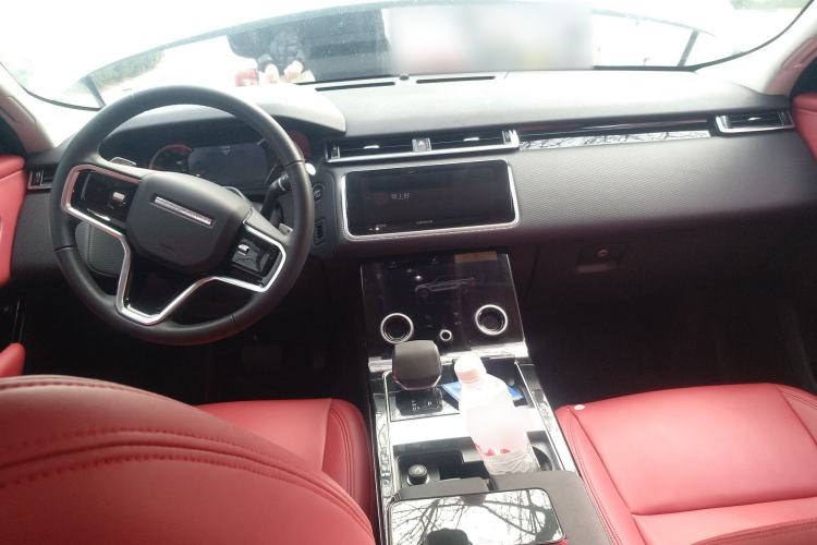 Used Land Rover Range Rover Velar 2023 250 PS
