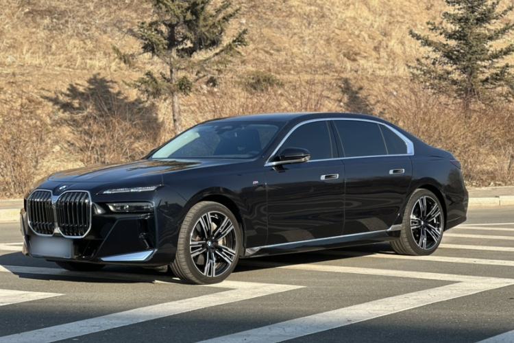 Used BMW 7 Series 2023 740Li Leading Model M Sport Package