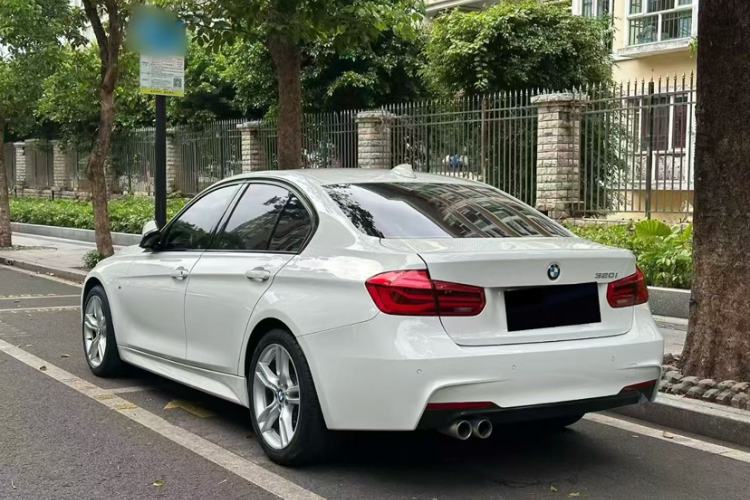 Used BMW 3 Series 2018 320i M Sport Package Exterior 2