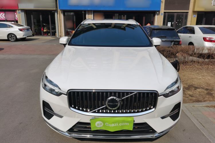 Used Volvo XC60 2023 B5 4x4 Smart Luxury Edition