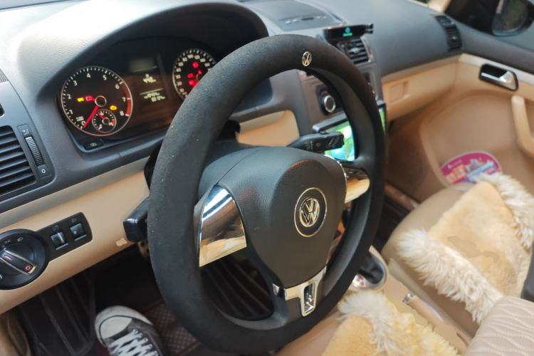 Used Volkswagen Touran 2011 1.4T DSG Zhiya Edition 5 Seats