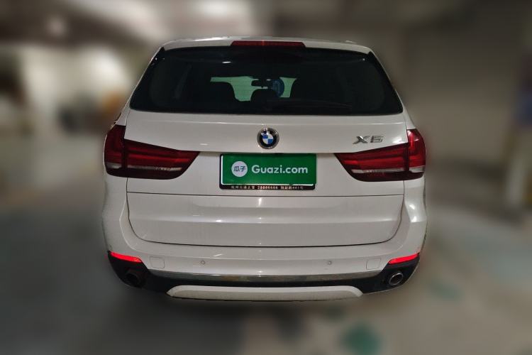 Used BMW X5 2018 xDrive28i Rear