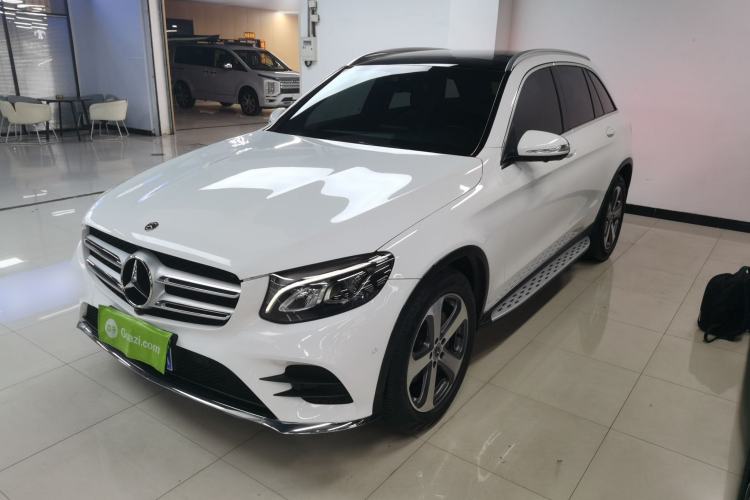 Used Mercedes-Benz GLC 2017 GLC 260 4MATIC Luxury Model
