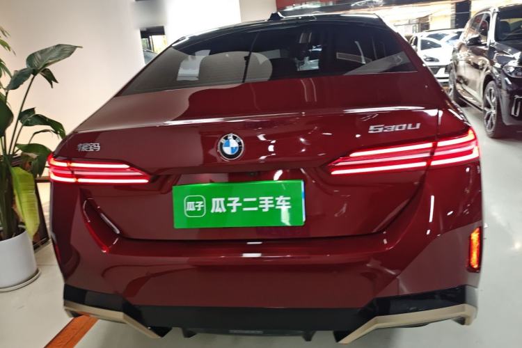 Used BMW 5 Series 2024 530Li Luxury Edition M Sport Package
