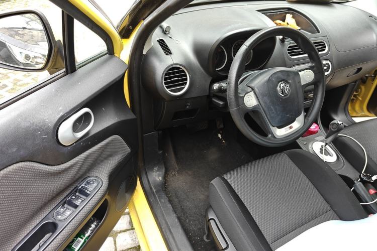 Used MG 3 2014 1.5L AMT Elite Edition
