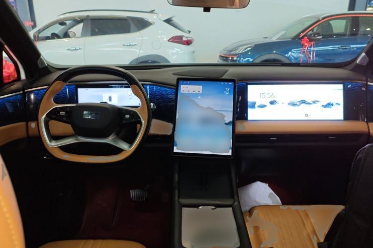 Used Geely Galaxy L7 2023 1.5T 115 km Starship Center Console