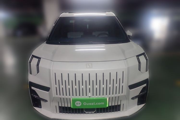 Used Zeekr 009 2022 WE Edition
