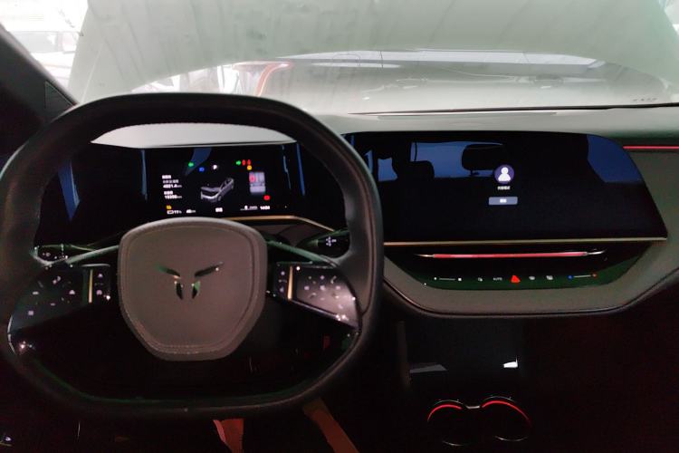 Used Hongqi EH7 2024 690 Pro
