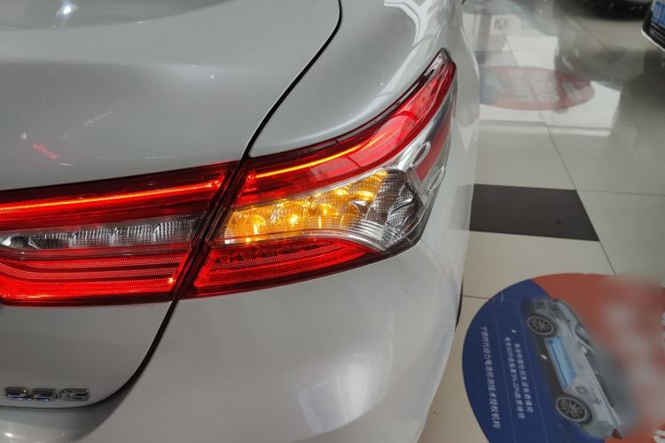 Used Toyota Camry 2021 2.5G Luxury Edition
