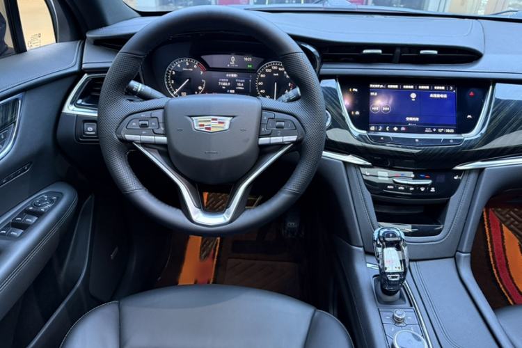 Used Cadillac XT6 2021 28T Six-Seater Luxury Version