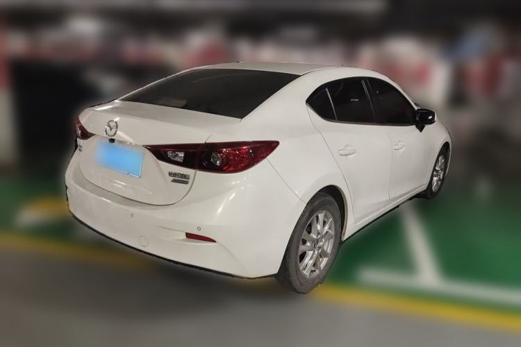 Used Mazda 3 Axela 2017 Sedan 1.5L Automatic Comfort Model Emission Standard China V
