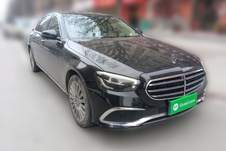 Used Mercedes-Benz E-Class 2022 Second Facelift E 300 L Fashion Edition

