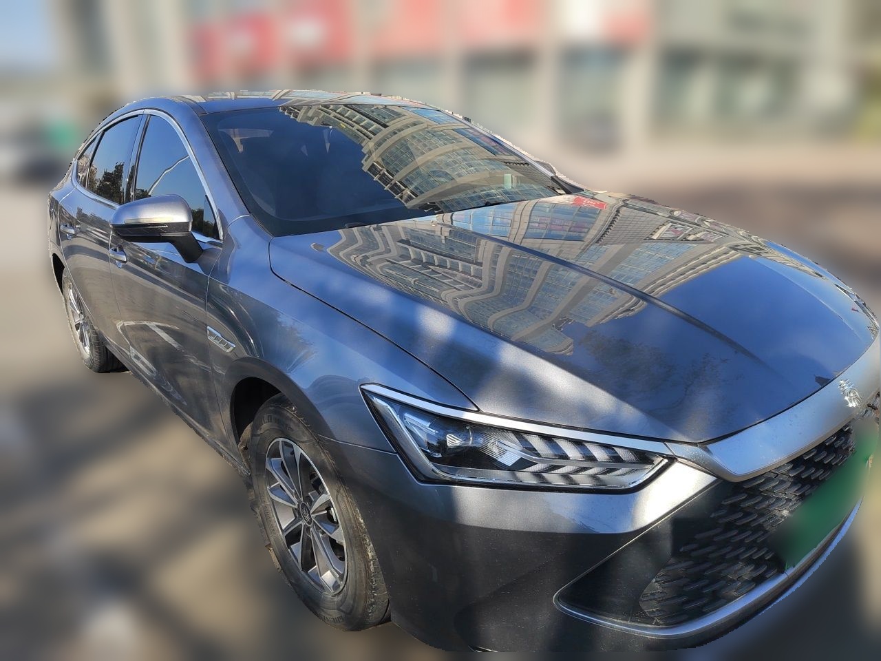 BYD Qin PLUS 2024 HONOR Edition DM-i 55KM Leading Model — снимка 3