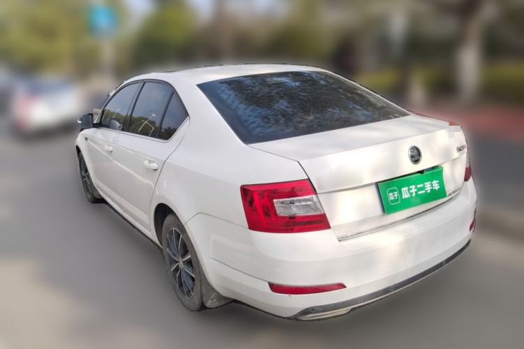 Used Skoda Octavia 2017 1.6L Automatic Smart Drive Edition
