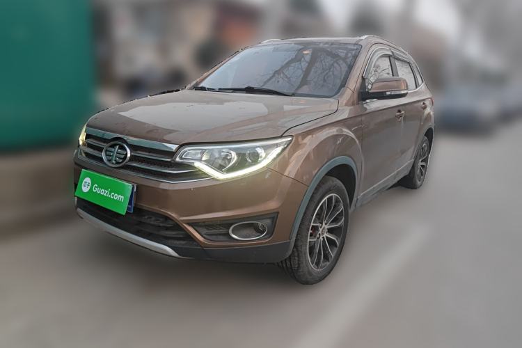 Used FAW Senya R7 2017 1.6L Manual Luxury Model