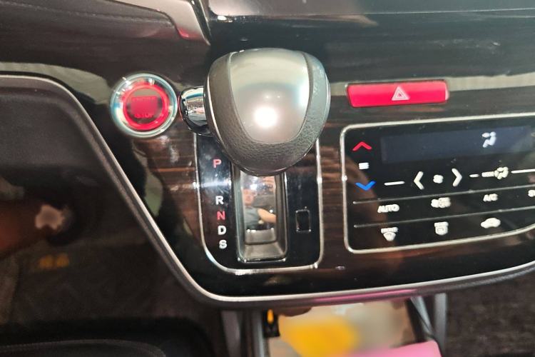 Used Honda Odyssey 2018 2.4L Luxury Edition
