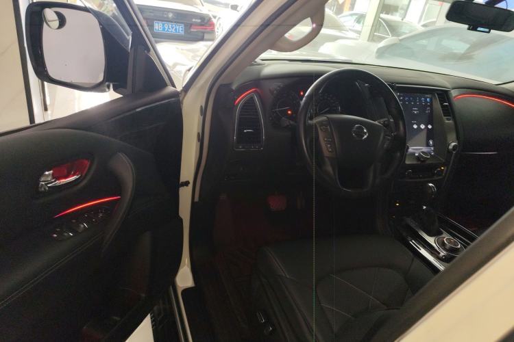 Used Nissan Patrol 2018 4.0L LinkedIn Edition
