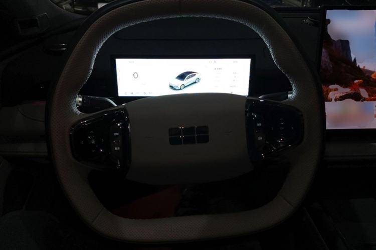 Used Geely Galaxy 8 2025 130km EM-P Starship Edition
