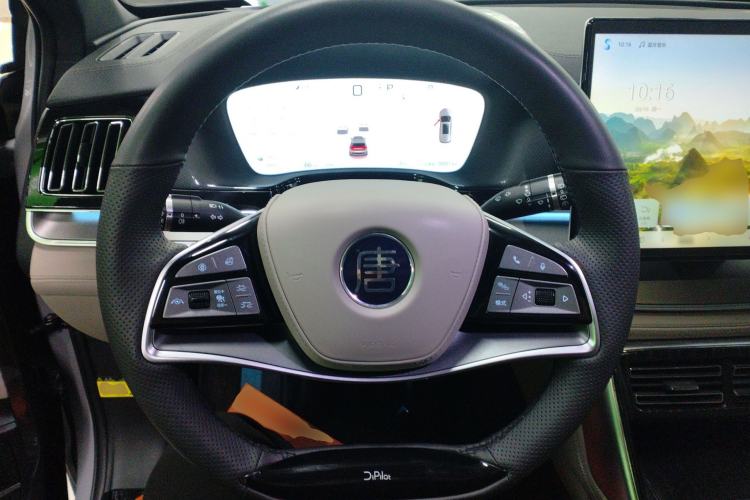 Used BYD Tang New Energy 2025 DM-i 115KM Prestige Model Steering Wheel
