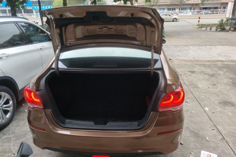 Used Chevrolet Cavalier 2018 320 Automatic Xinyue Edition Trunk