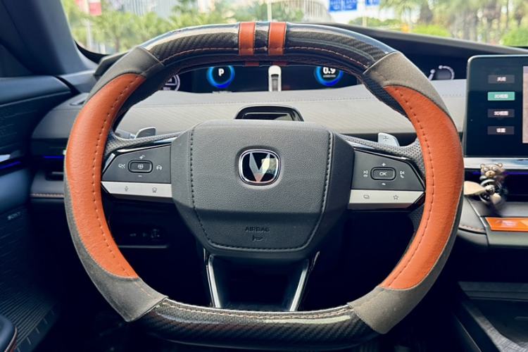 Used Changan UNI-V 2022 1.5T Smart Navigation Version