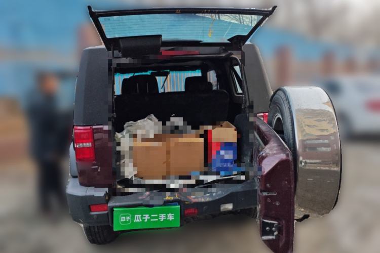 Used BAIC Off-Road BJ40 2014 2.4L Manual Cross-Country Edition
