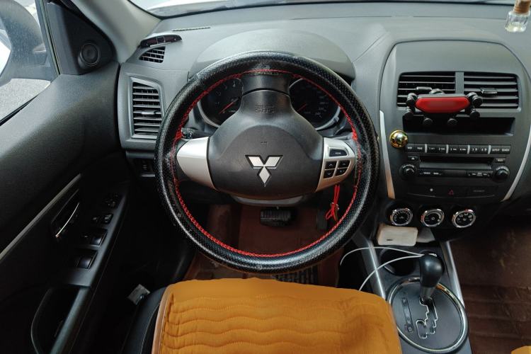 Used Mitsubishi ASX 2013 2.0L CVT Two-Wheel Drive Elite Edition