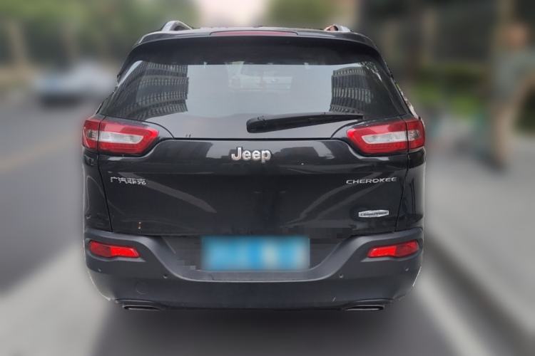 Used Jeep Cherokee 2016 2.4L Leading Edition