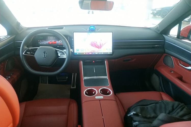 Used Hima AITO M5 2025 Extended-Range Ultra All-Wheel-Drive Version
