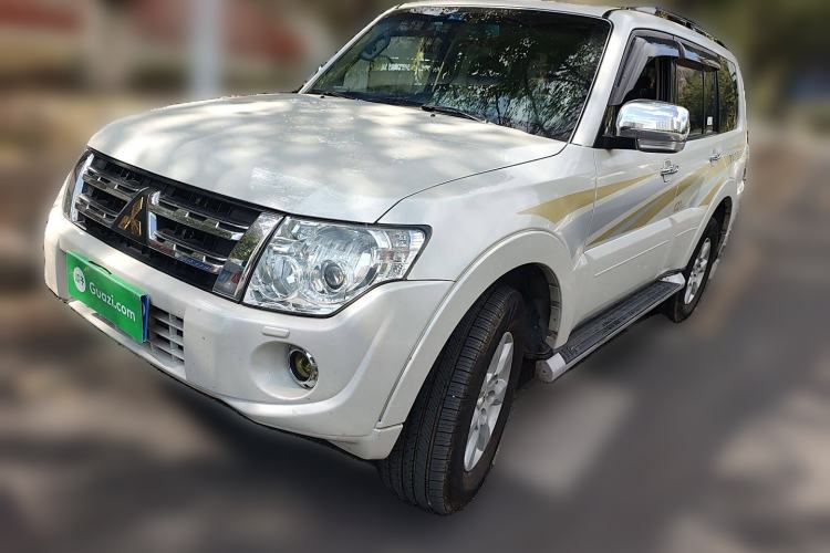 Used Mitsubishi Pajero 2014 3.0L Elite Upgrade Edition