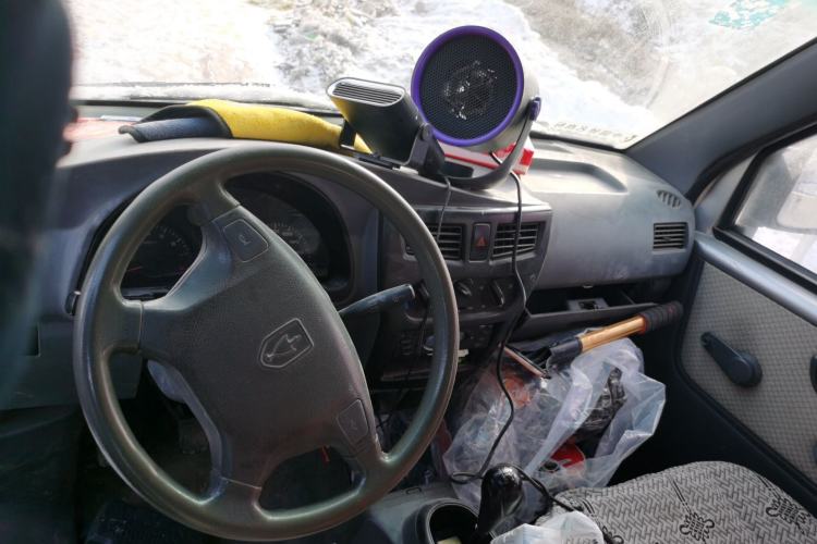 Used Jinbei Starfish A9 2011 1.0L Standard Edition Center Console