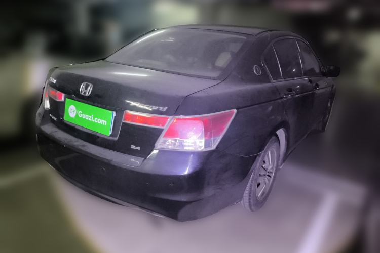 Used Honda Accord 2010 2.4L Millionth Anniversary Edition Rear Right 45 Deg