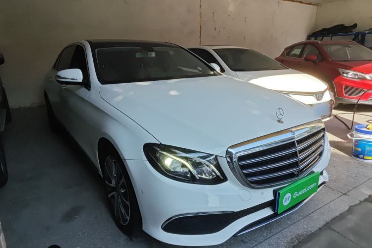 Used Mercedes-Benz E-Class 2018 Facelift E 300 L Luxury Edition
