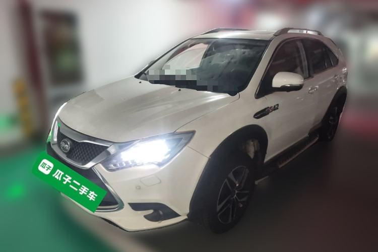 Used BYD Tang New Energy 2015 2.0T Four-Wheel-Drive Flagship Model