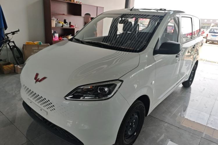 Used Wuling Hongguang New Energy 2025 Extended-Range Hybrid 50 km Standard Version