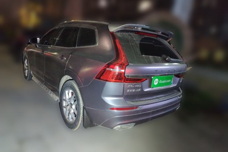Used Volvo XC60 2019 T5 4x4 Smart Edition China V Standard
