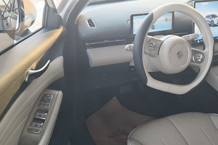 Used Baojun Yunhai 2026 Model 500km Pure Electric Standard Edition
