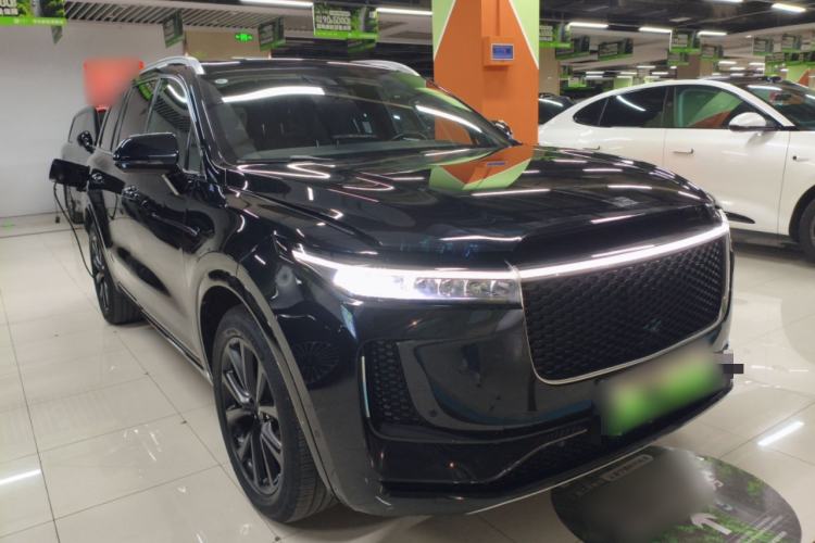 Used Li Auto ONE 2020 Range-Extended 7-Seater Version Front Right 45 Deg