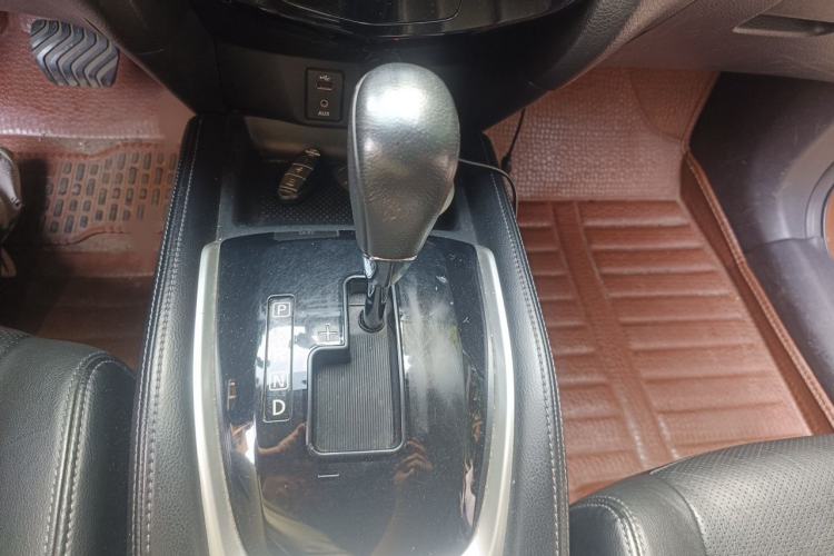 Used Nissan X-Trail 2014 2.0L CVT Comfort Edition 2WD
