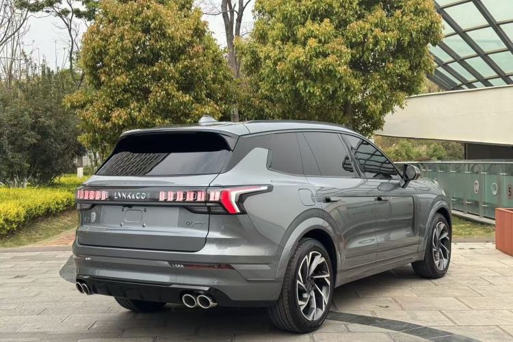 Used Lynk & Co 09 2021 2.0T Halo Six-Seater