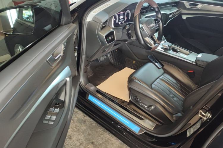 Used Audi A6L 2023 40 TFSI Luxury Prestige Edition Driver Seat