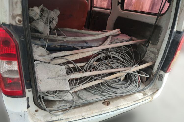 Used Wuling Rongguang V 2016 1.2L Practical Version Trunk