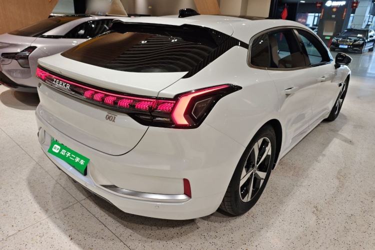 Used Zeekr 001 2023 WE Edition 86 kWh
