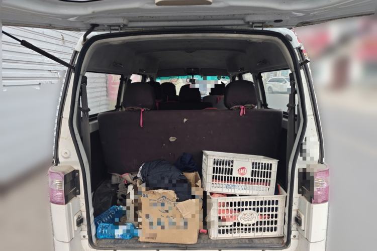 Used Jinbei Hiace X30 2013 1.3L Comfort Model Trunk