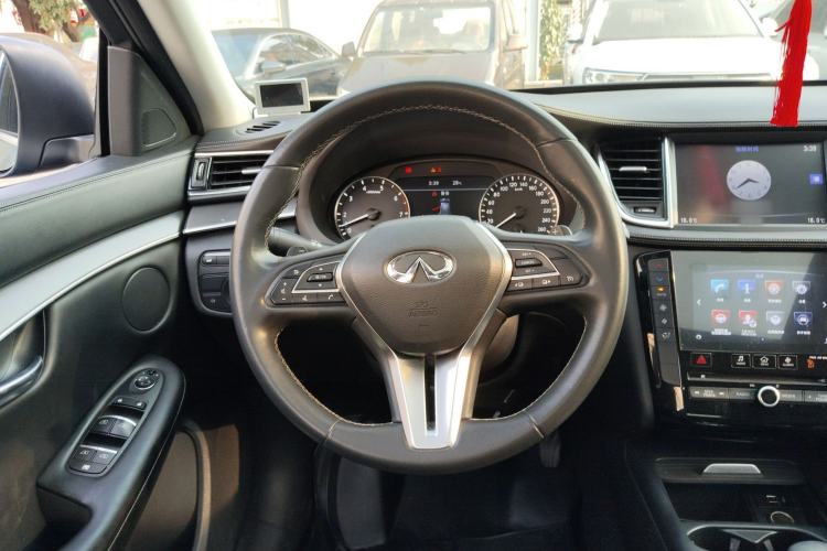 Used Infiniti QX50 2018 2.0T Two-Wheel-Drive Elite Edition