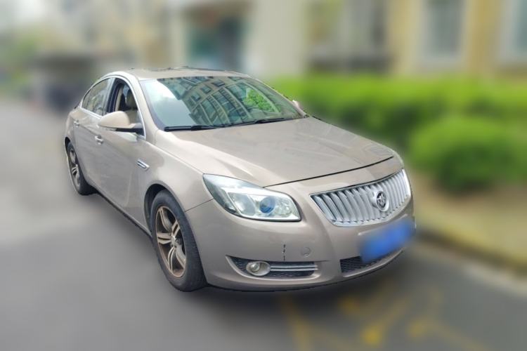 Used Buick Regal 2010 2.0L Expo Edition Front Right 45 Deg