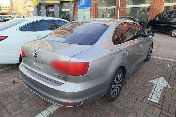 Used Volkswagen Sagitar 2017 230TSI Automatic Comfort Version