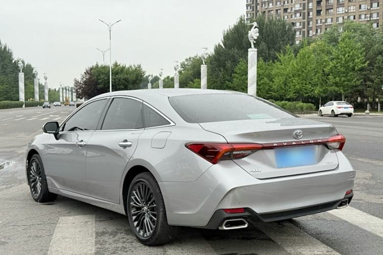Used Toyota Avalon 2019 2.0L XLE Premium Edition China VI
