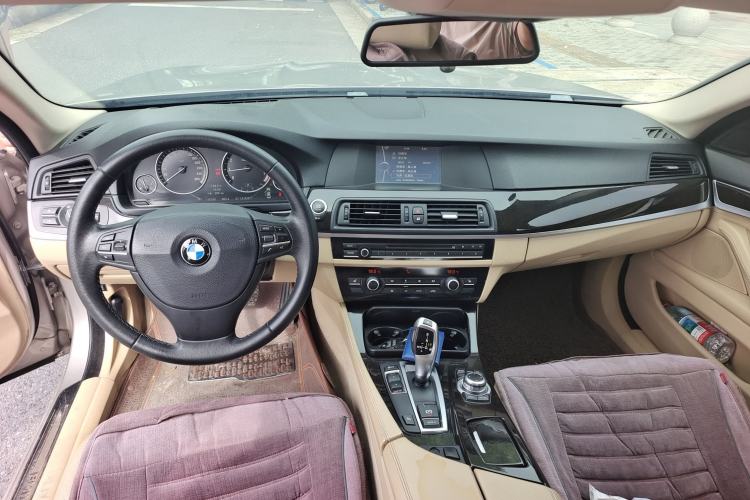 Used BMW 5 Series 2013 525Li Leading Model
